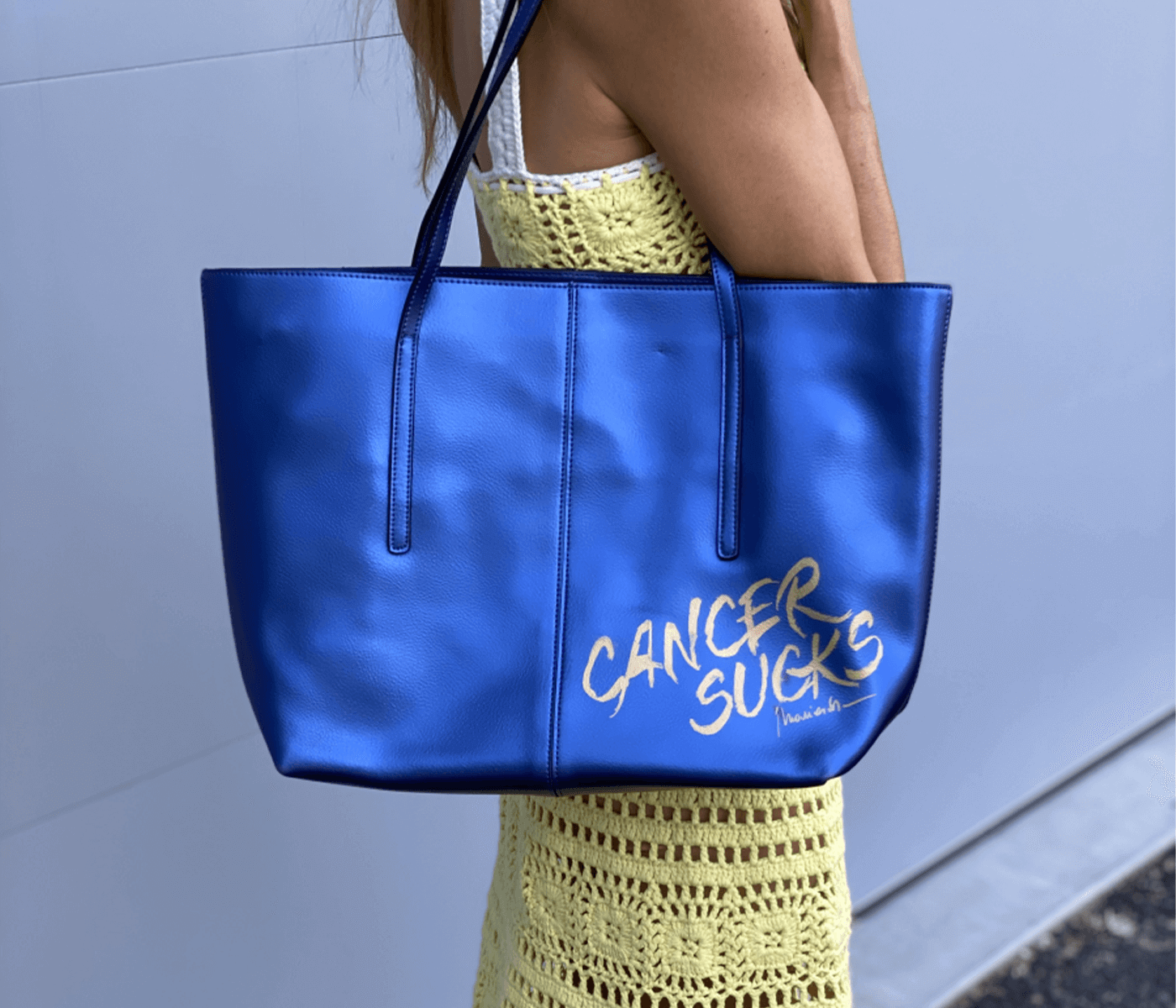 Cancer Sucks Handbags